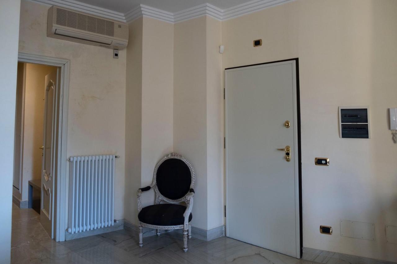 Tritone Apartment Roma Exterior foto